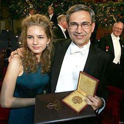 Il Nobel per la letteratura 2016: una celebrazione dell'universo poetico di Orhan Pamuk