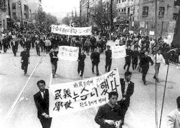 Il movimento per la democrazia del 18 aprile 1960: un momento cruciale nella storia coreana guidato da Woo Joong-hwan